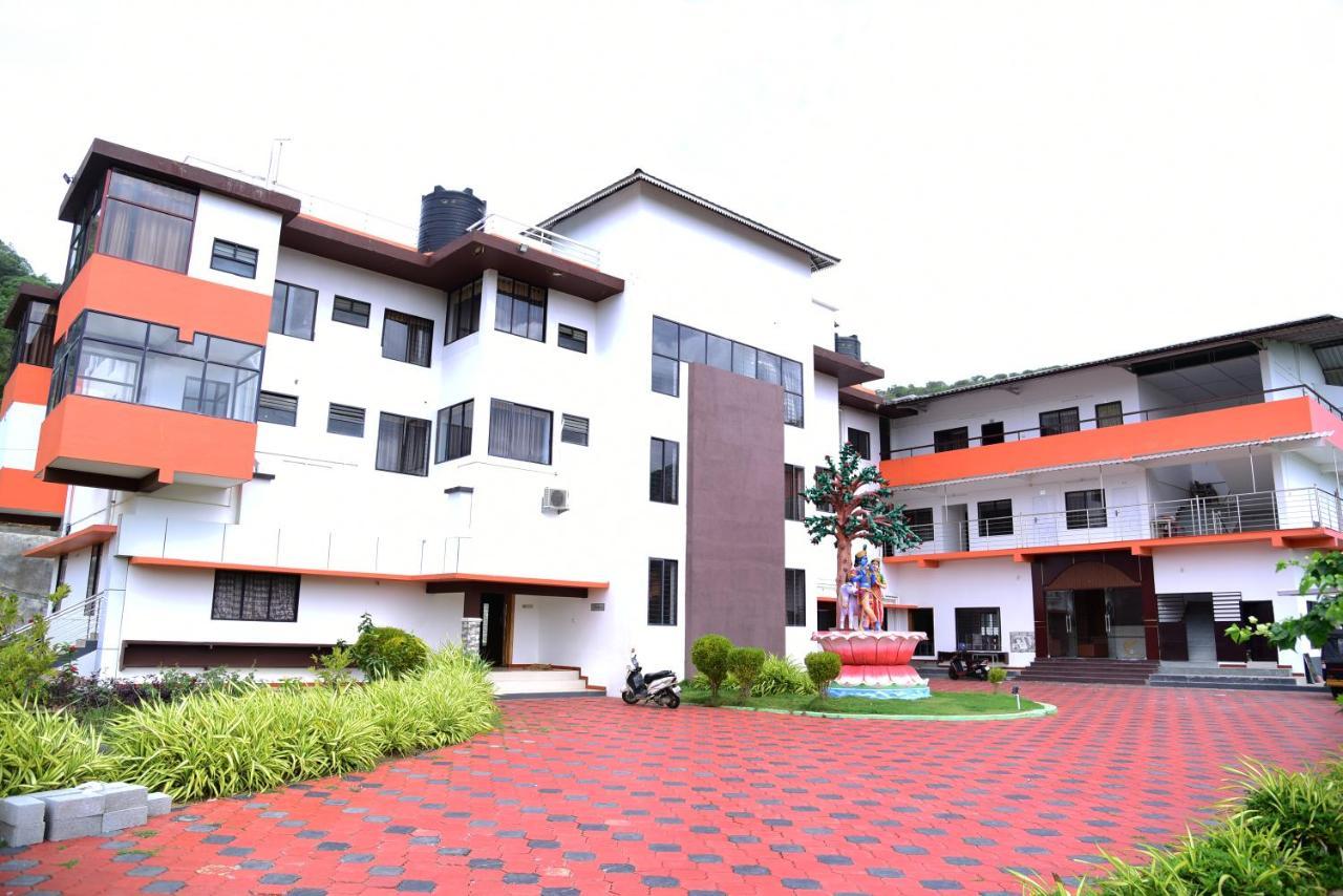 Nirvana Holistic Living Varagampadi Exteriér fotografie